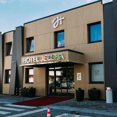 באניה לוקה Hotel Jelena מראה חיצוני תמונה