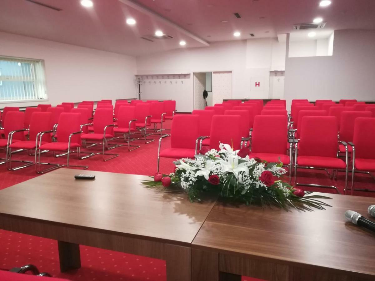 באניה לוקה Hotel Jelena מראה חיצוני תמונה